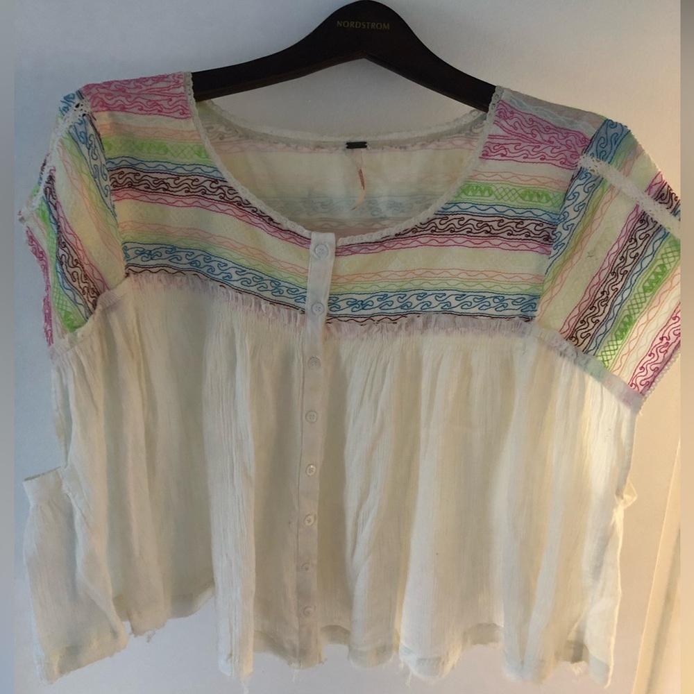 Free people boho top ! Gently used with two tiny stains (shown in pic) very cute